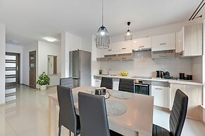 Chmielna Park by Downtown Apartments