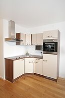 Christiano Apartments