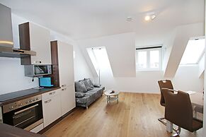 Christiano Apartments