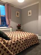 Double bedroom near Heathrow