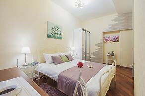 GM Apartments roomy mansion at Arbat