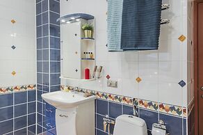 GM Apartments roomy mansion at Arbat