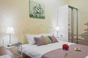 GM Apartments roomy mansion at Arbat