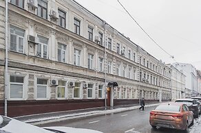 GM Apartments roomy mansion at Arbat