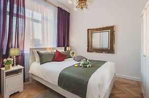 GMApartments 4 rooms with mansard on Tverskaya