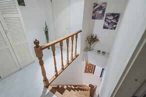 GMApartments 4 rooms with mansard on Tverskaya