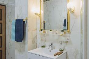 GMApartments 4 rooms with mansard on Tverskaya