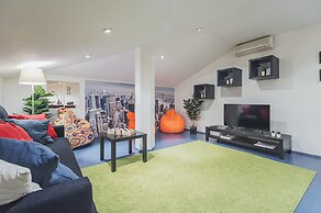 GMApartments 4 rooms with mansard on Tverskaya