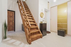 GMApartments 4 rooms with mansard on Tverskaya