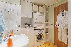 GMApartments 3 rooms at Patriarshie Ponds