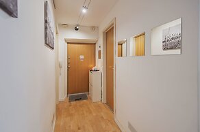 GMApartments 3 rooms at Patriarshie Ponds