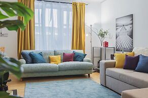 GMApartments 3 rooms at Patriarshie Ponds