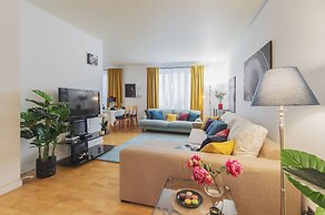 GMApartments 3 rooms at Patriarshie Ponds