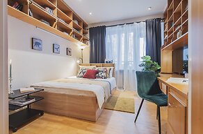 GMApartments 3 rooms at Patriarshie Ponds