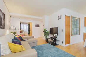 GMApartments 3 rooms at Patriarshie Ponds