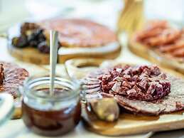 On Hotels Oceanfront - Adults Only