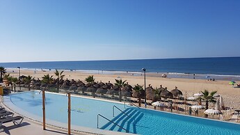 On Hotels Oceanfront - Adults Only