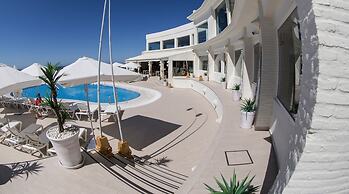 On Hotels Oceanfront - Adults Only