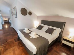 Domus Volumnia Country House