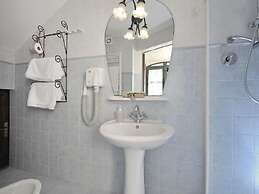 Domus Volumnia Country House