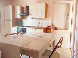 Domus Volumnia Country House