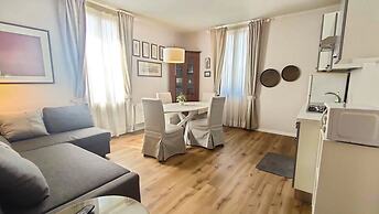 Domus Volumnia Country House
