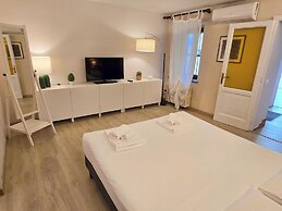 Domus Volumnia Country House