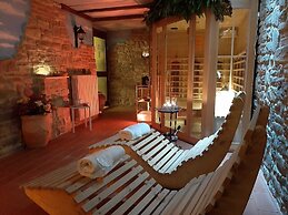 Domus Volumnia Country House