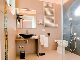 Domus Volumnia Country House