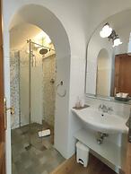 Domus Volumnia Country House