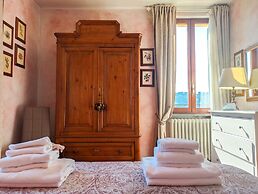 Domus Volumnia Country House