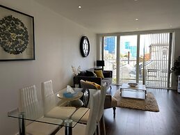 Blissful one bed Near the River