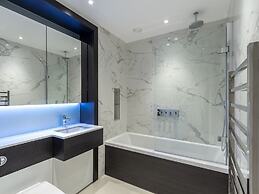 Blissful one bed Near the River