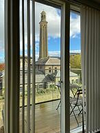 Blissful one bed Near the River