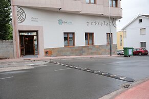 Zendoira - Hostel