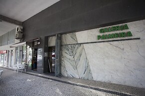 Avenida Apartment by MP