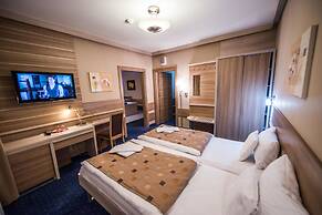 Alexandra Wellness Hotel