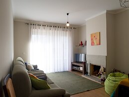 Madalena Beach Apartment by MP