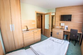 Alexandra Business Hotel