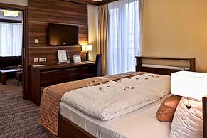 Alexandra Business Hotel