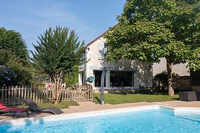 Le Clos de La Rousselière B&B