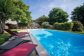 Le Clos de La Rousselière B&B