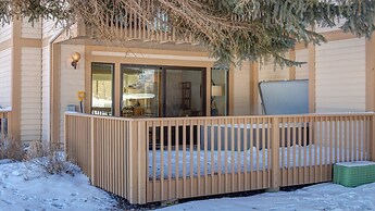 Scandinavian 72 Vantage Condo with Private Hot Tub by RedAwning