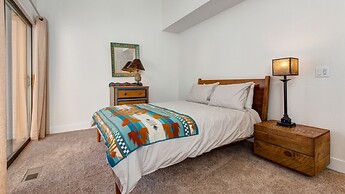 Scandinavian 72 Vantage Condo with Private Hot Tub by RedAwning