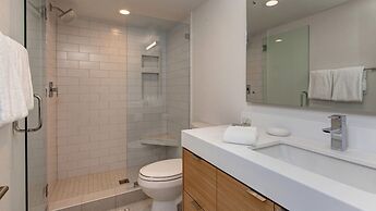 Scandinavian 72 Vantage Condo with Private Hot Tub by RedAwning