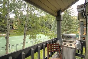 127 Ridgepoint 3 Bedroom Townhouse by RedAwning