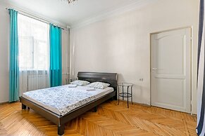 Apartment on Park Pobedy