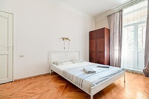 Apartment on Park Pobedy