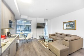 Toronto Furnished Living College Street Elevate Rooms.