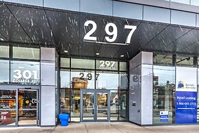 Toronto Furnished Living College Street Elevate Rooms.